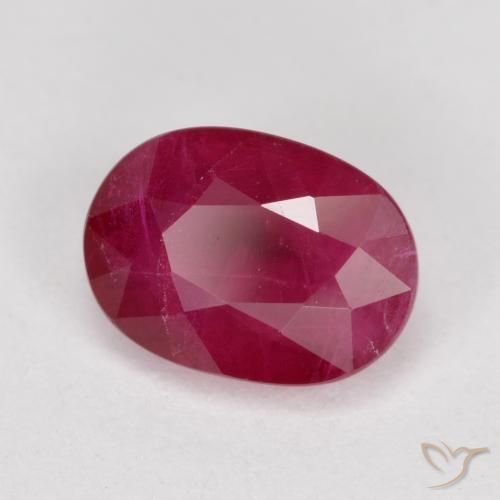 9,17 ctw natürlicher rötlich-rosa Rubin, Oval, VS-SI