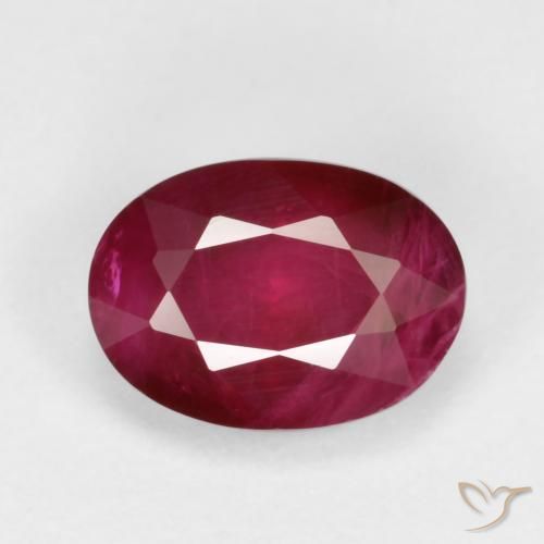 1.03ct Natürlicher tiefrot Rubin, Oval, VS-SI