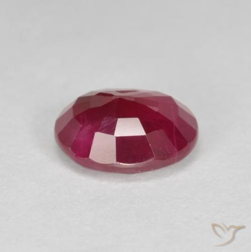 9,17 ctw natürlicher tiefrot Rubin, Oval, SI