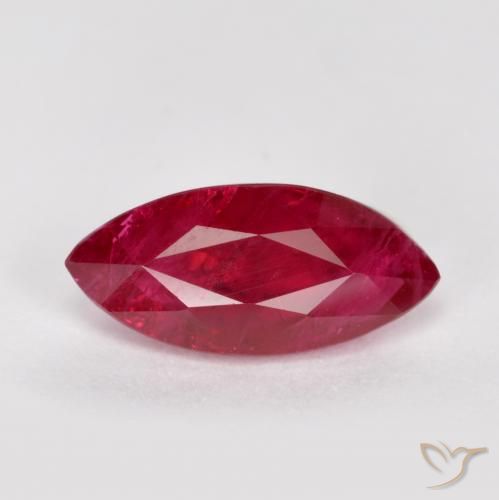 1.01ct Natürlicher tiefrot Rubin, Marquise, SI