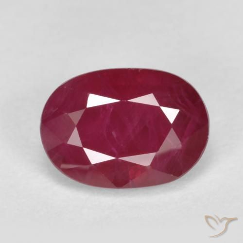 1.28ct Natürlicher tiefrot Rubin, Oval, VS-SI