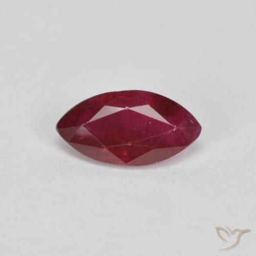 0.94ct Natürlicher tiefrot Rubin, Marquise, VS-SI