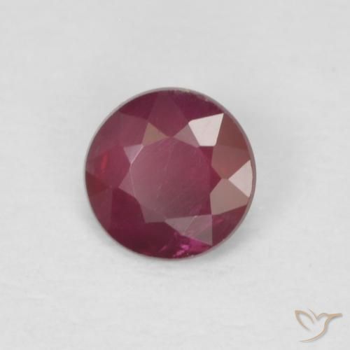 0.25ct Natürlicher dunkelrot Rubin, Runden, VS