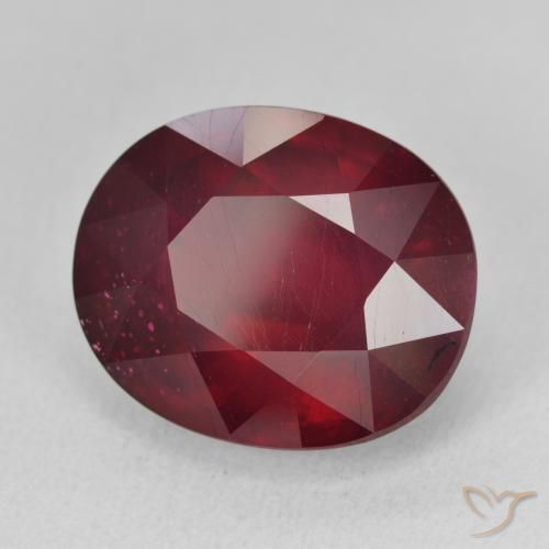 9,17 ctw natürlicher Weinrot Rubin, Oval, VVS-VS