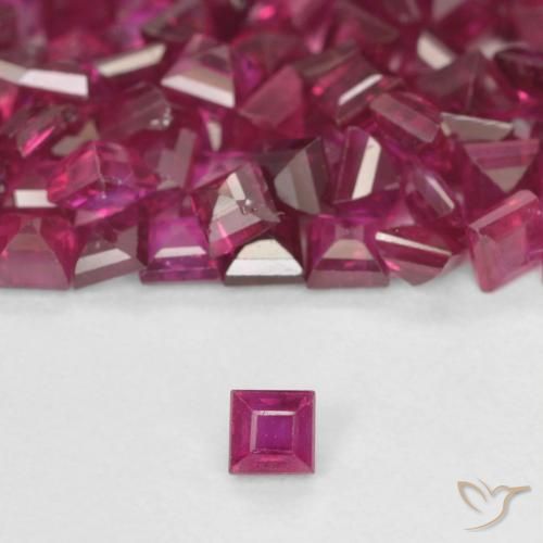 0.09ct Natürlicher tiefrot Rubin, Quadrat, VS