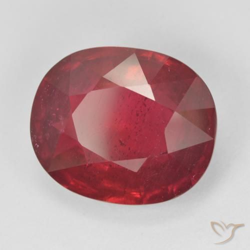 9,17 ctw natürlicher Mittelrot Rubin, Oval, VS