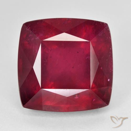 24.06ct Natürlicher dunkelrot Rubin, Kissen, VS