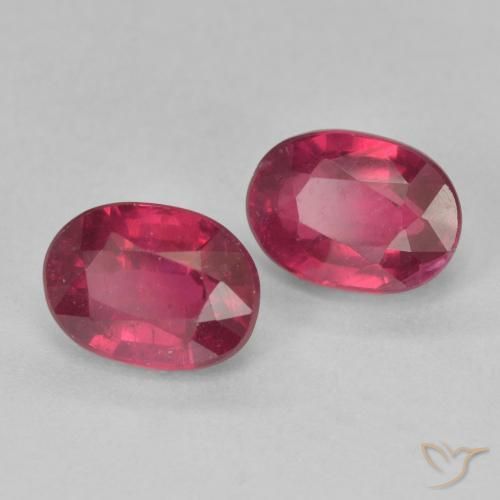 2.85 ct natürliche Tiefes rötliches Rosa Rubin-Edelsteine, Oval, VS-SI