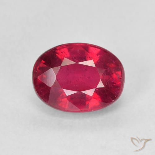 2.28ct Natürlicher Rosaig-rot Rubin, Oval, VS