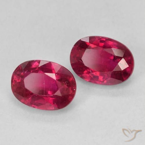 2.49 ct natürliche Medium Dark-Red Rubin-Edelsteine, Oval, VS