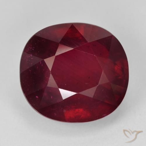 29.74ct Natürlicher Weinrot Rubin, Oval, VVS-VS