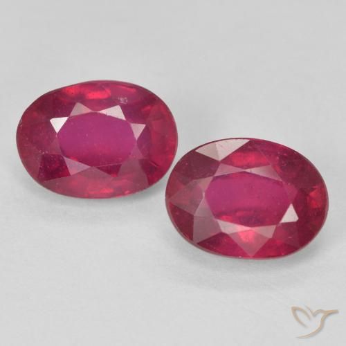 3.53ctw Natürlicher Medium Dark-Red Rubin, Oval, VS