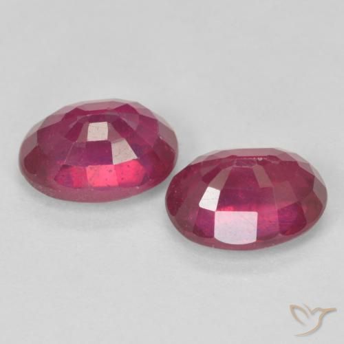 3.53 ct natürliche Medium Dark-Red Rubin-Edelsteine, Oval, VS