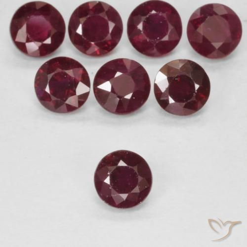 0.31ct Natürlicher tiefrot Rubin, Runden, VS