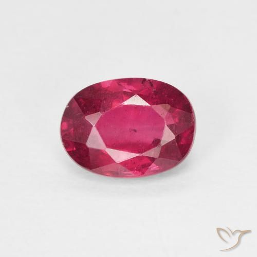 1.08ct Natürlicher Medium Dark-Red Rubin, Oval, VS