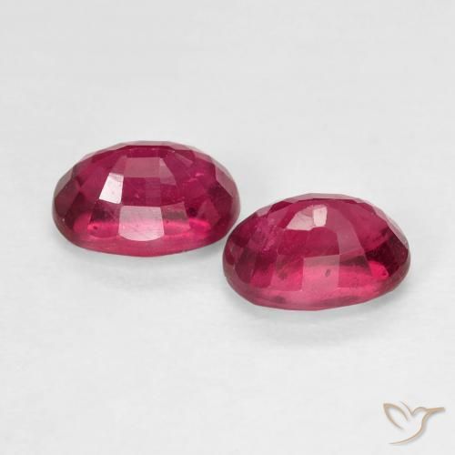 2.76 ct natürliche Tiefes rötliches Rosa Rubin-Edelsteine, Oval, VS