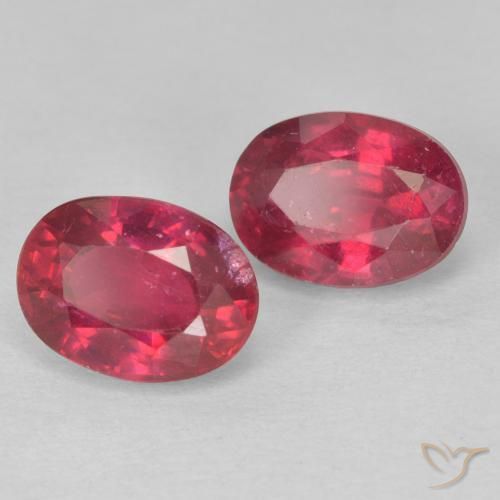 2.62 ct natürliche Medium Dark-Red Rubin-Edelsteine, Oval, VS