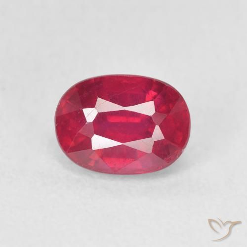 1.38ct Natürlicher Mittelrot Rubin, Oval, VS
