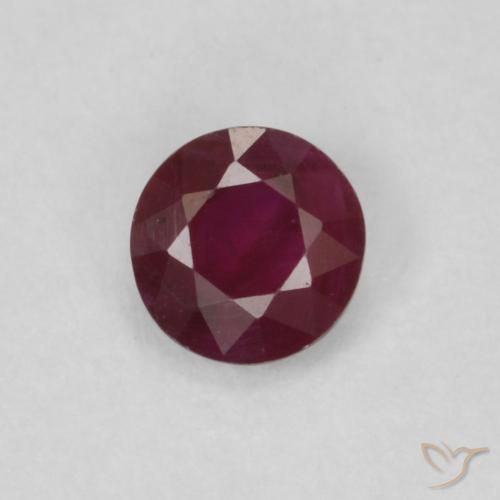 0.25ct Natürlicher Weinrot Rubin, Runden, VS, Photo A