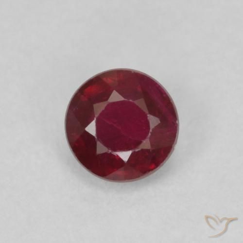 0.30ct Natürlicher dunkelrot Rubin, Runden, VS