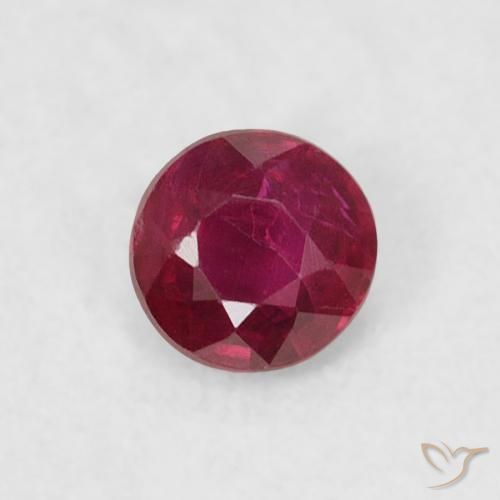 0.21ct Natürlicher tiefrot Rubin, Runden, VS