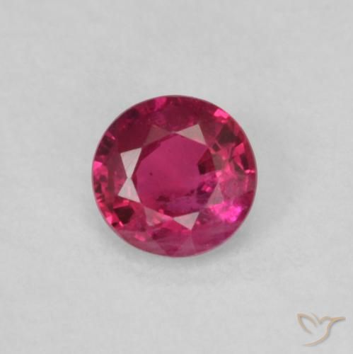 0.21ct Natürlicher rötlich-rosa Rubin, Runden, VS
