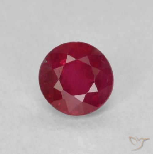 0.26ct Natürlicher Tiefrot Rubin, Runden, SI-I1