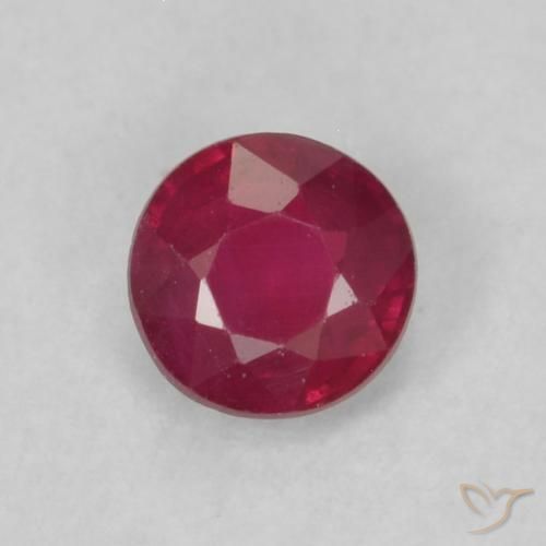 0.22ct Natürlicher Medium Dark-Red Rubin, Runden, VS