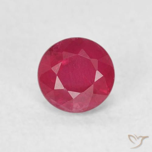 0.30ct Natürlicher rötlich-rosa Rubin, Runden, SI-I1
