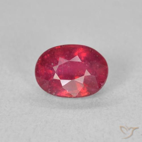 1.54ct Natürlicher Medium Dark-Red Rubin, Oval, VS