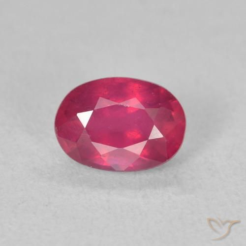 1.34ct Natürlicher rötlich-rosa Rubin, Oval, VS