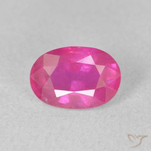 1.18ct Natürlicher Tiefes Magenta Rubin, Oval, VS