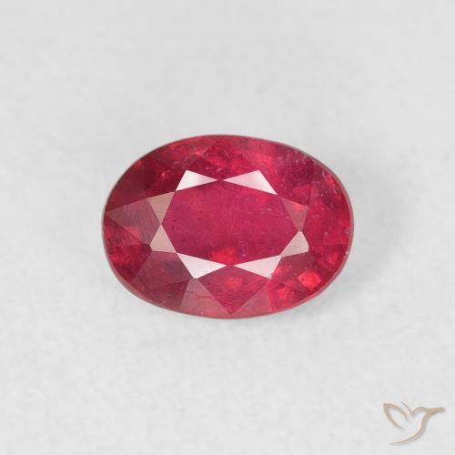1.11ct Natürlicher Tiefrot Rubin, Oval, VS