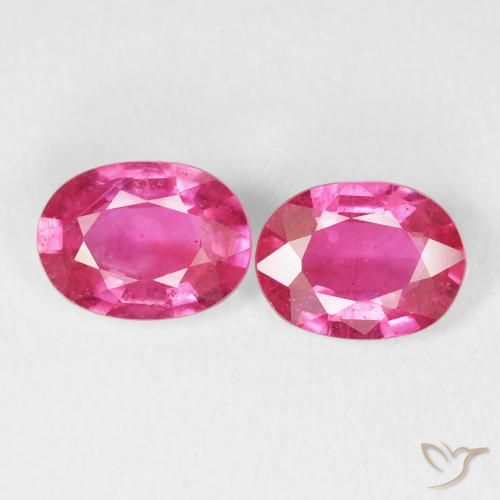 2.94ctw Natürlicher Tiefes Magenta Rubin, Oval, VS