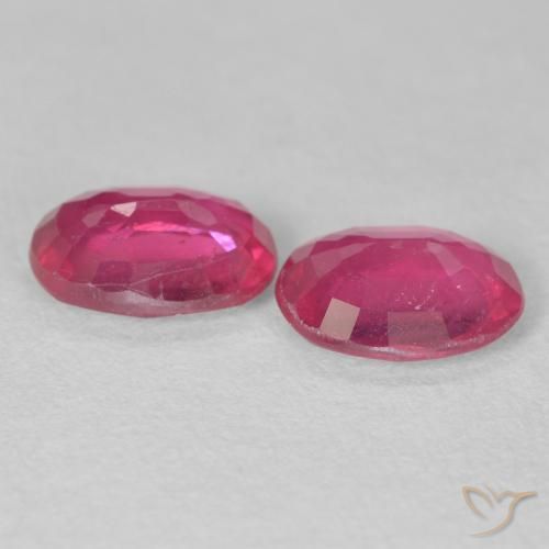 2.87 ct natürliche rötlich-rosa Rubin-Edelsteine, Oval, VS-SI