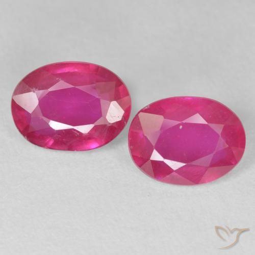 3.23ctw Natürlicher rötlich-rosa Rubin, Oval, VS-SI