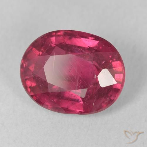 9,17 ctw natürlicher rötlich-rosa Rubin, Oval, VS-SI