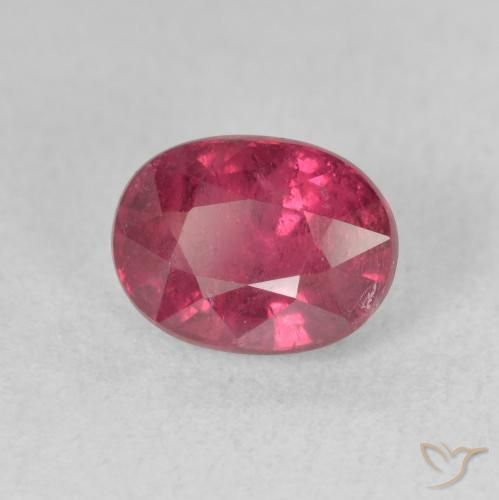 9,17 ctw natürlicher rötlich-rosa Rubin, Oval, VS-SI