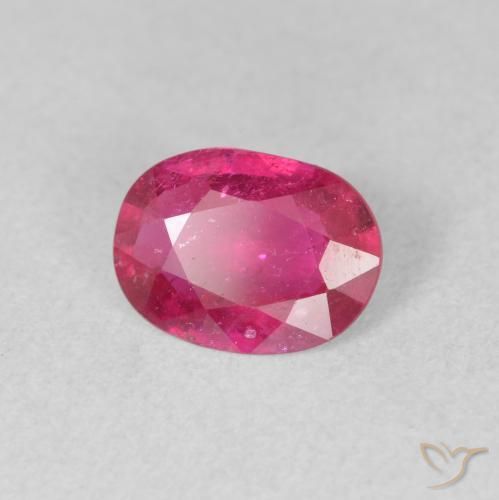 9,17 ctw natürlicher rötlich-rosa Rubin, Oval, VS-SI