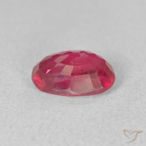9,17 ctw natürlicher Tiefes rötliches Rosa Rubin, Oval, VS-SI