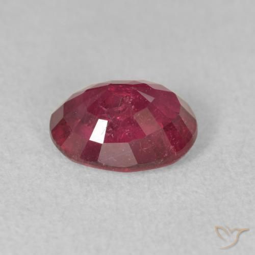 9,17 ctw natürlicher dunkelrot Rubin, Oval, VS-SI