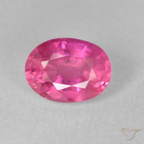 1.97ct Natürlicher Tiefes Magenta Rubin, Oval, VS-SI