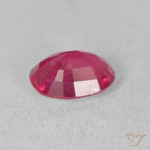 9,17 ctw natürlicher Mittelrosa Rubin, Oval, VS-SI