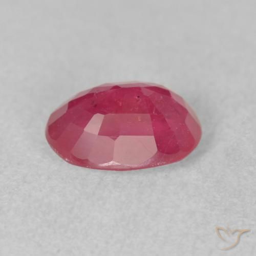9,17 ctw natürlicher Magentarosa Rubin, Oval, VS-SI