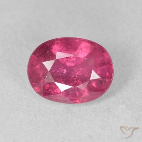 1.88ct Natürlicher Dunkelpink Rubin, Oval, VS-SI