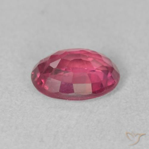 9,17 ctw natürlicher rötlich-rosa Rubin, Oval, VS-SI