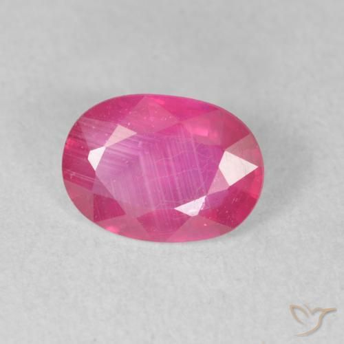 9,17 ctw natürlicher rötlich-rosa Rubin, Oval, VS-SI