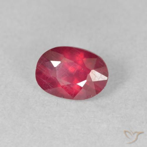 9,17 ctw natürlicher rötlich-rosa Rubin, Oval, VS-SI