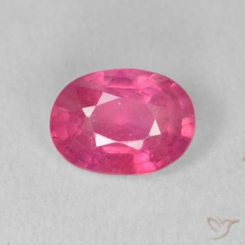 1.55ct Natürlicher Mittelrosa Rubin, Oval, VS-SI
