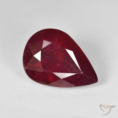 15.39ct Natürlicher dunkelrot Rubin, Birnenform, VS